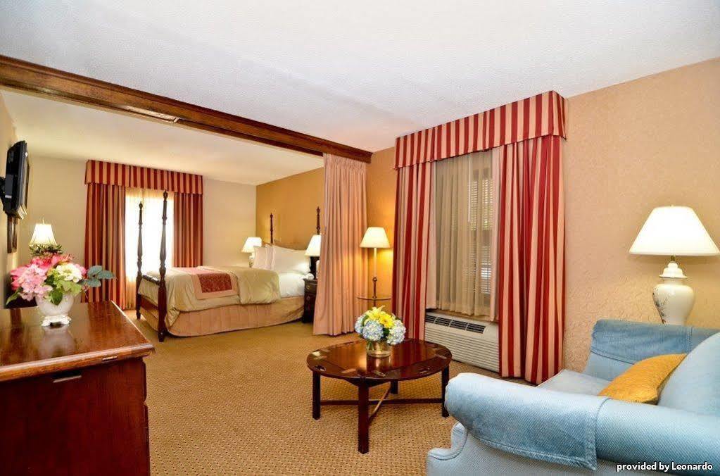 Best Western Plus Morristown Inn-Florham Park Номер фото